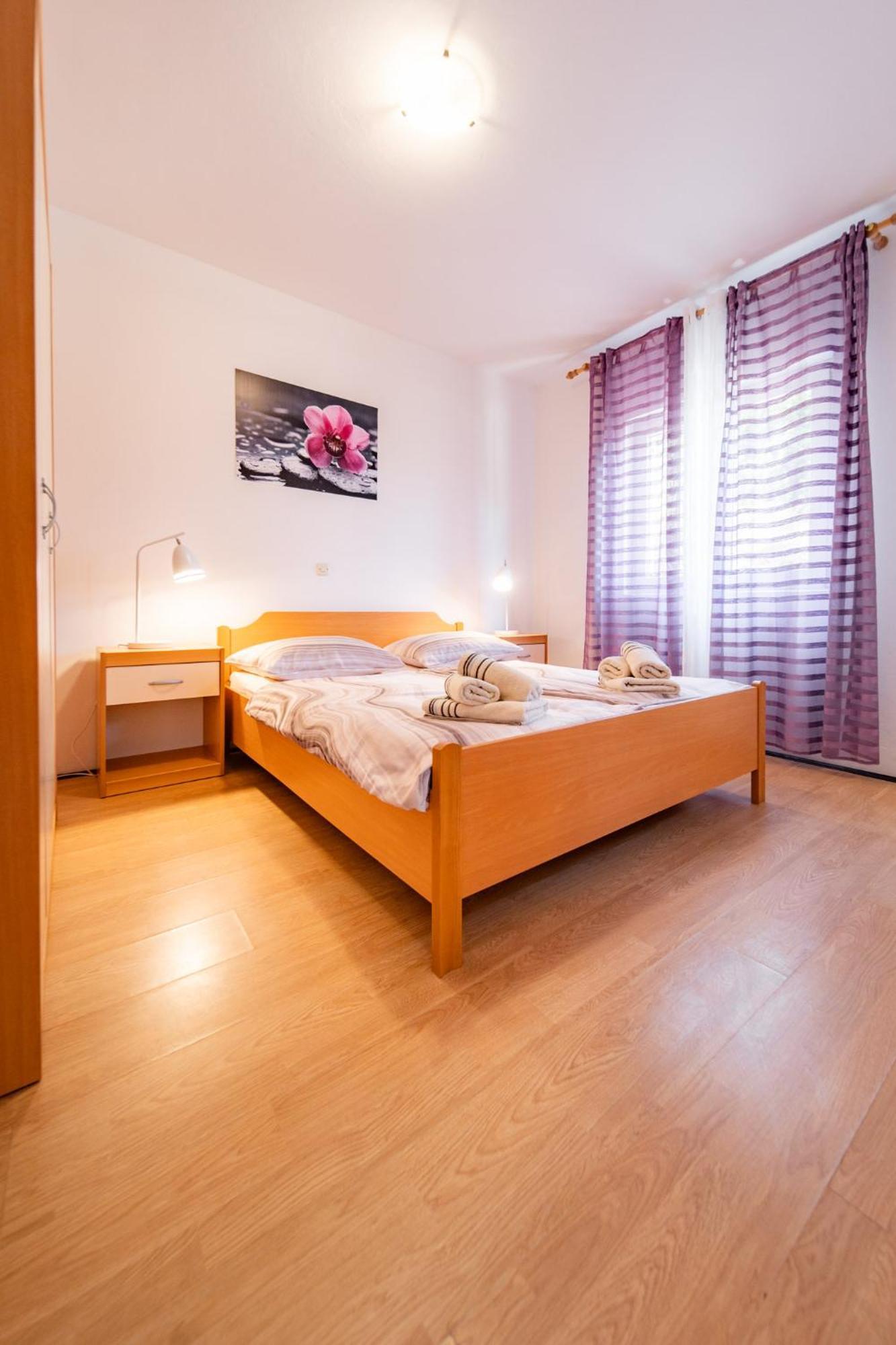 Apartments Lores Rab Town Kültér fotó