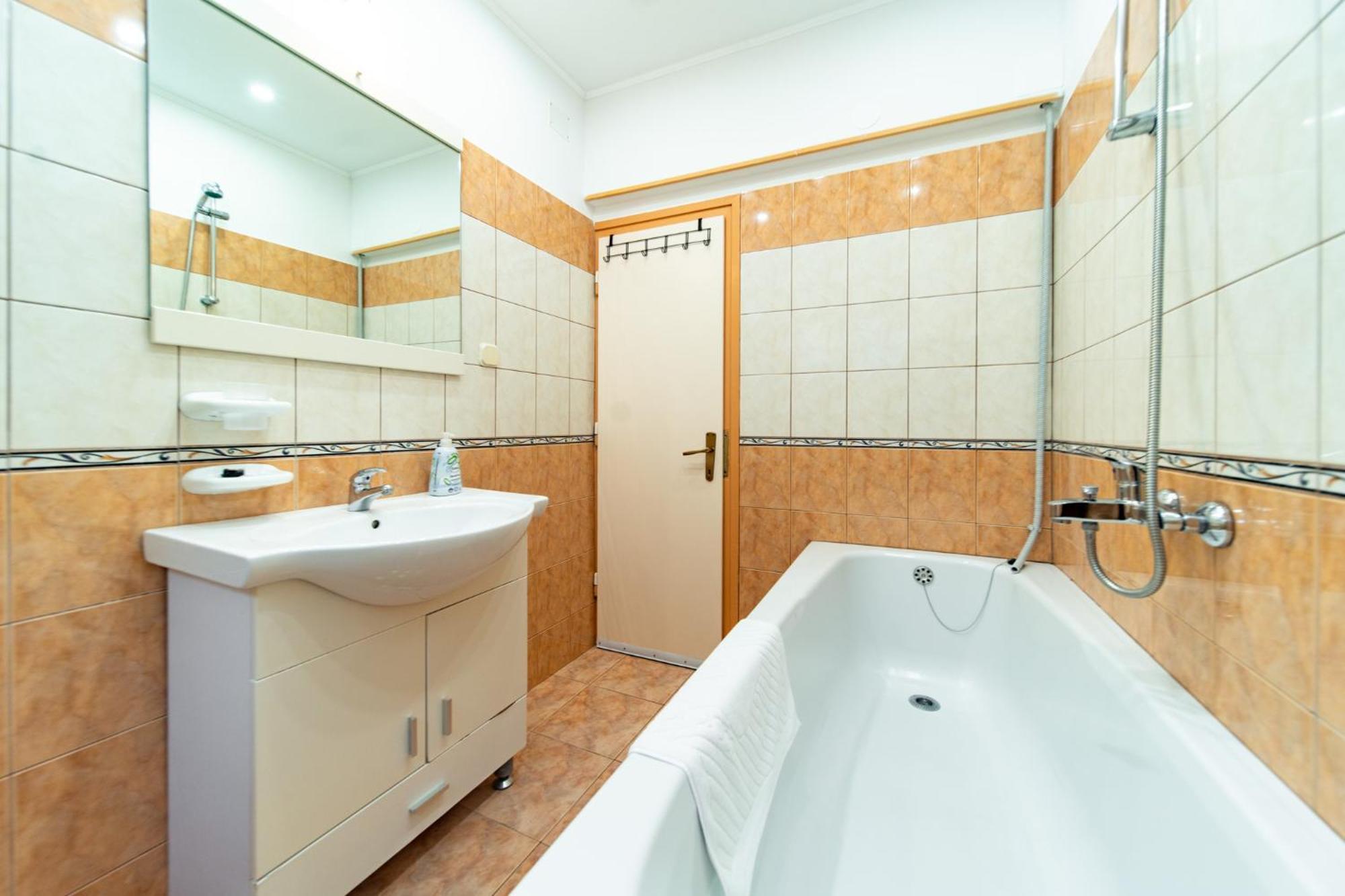 Apartments Lores Rab Town Kültér fotó