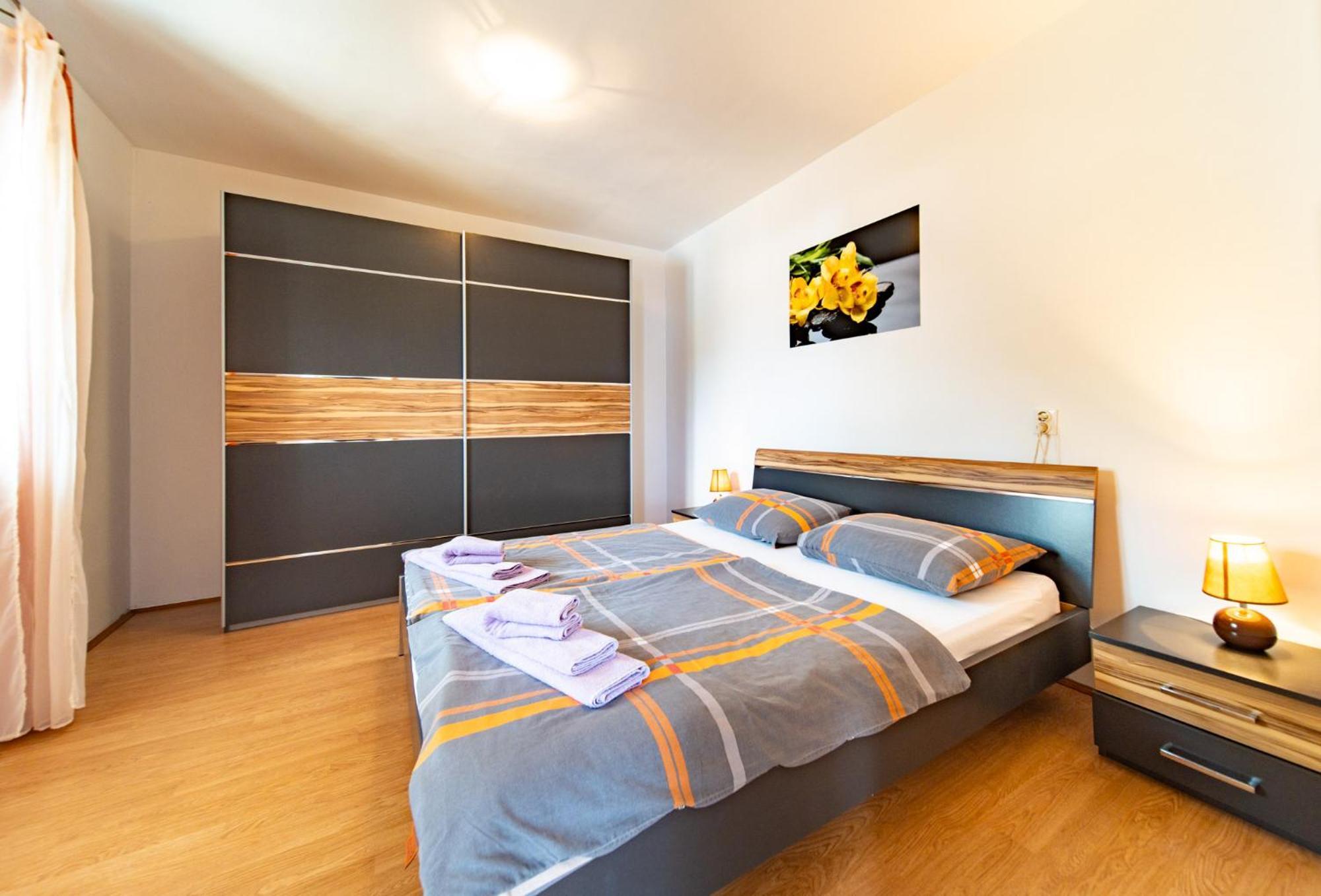 Apartments Lores Rab Town Kültér fotó